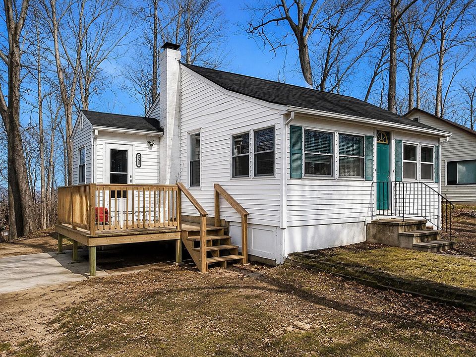1st image of 211 North Dr