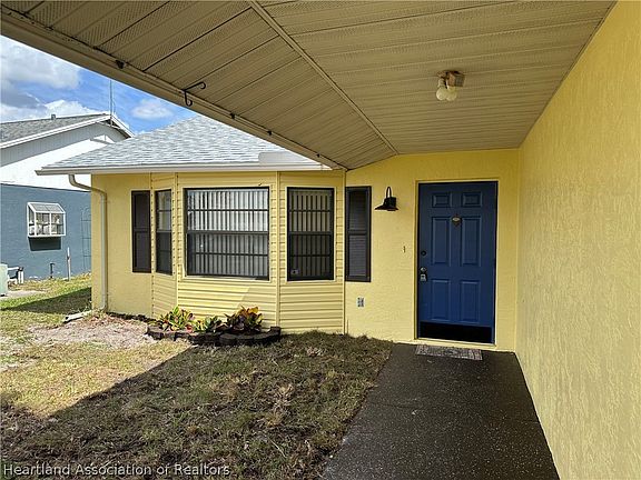 4th image of 4016 Thompson Ave