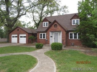 2060 Alby St, Alton, IL 62002