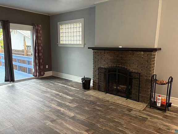 5th image of 1905 Baxter Ave