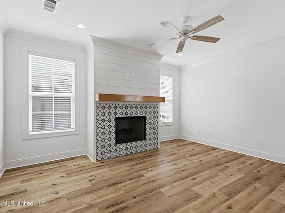 5th image of 92 Bellegrove Blvd