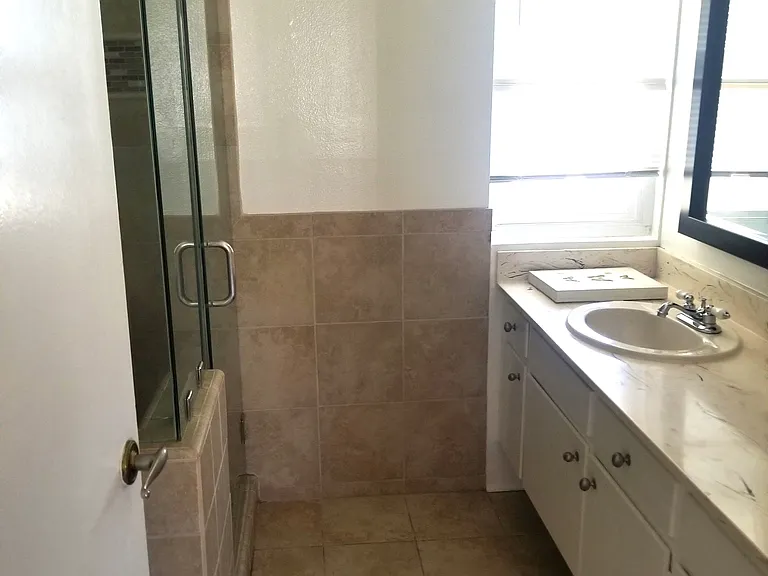 2311 Carnegie Ln #3 — Photo 24