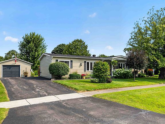 2nd image of 131 Roxanna Dr