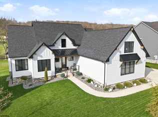84 Hidden Brook Cir, Morgantown, WV 26508