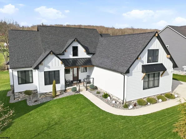 84 Hidden Brook Cir, Morgantown, WV 26508