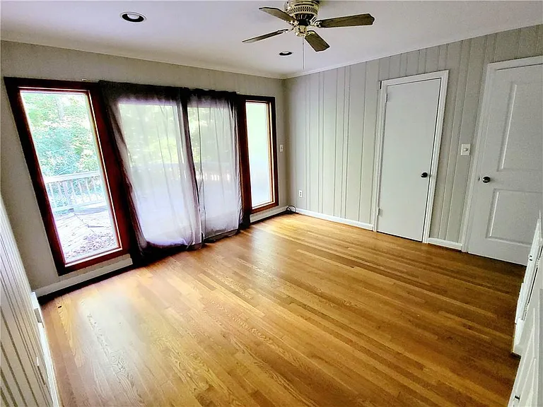 697 Willivee Dr — Photo 5