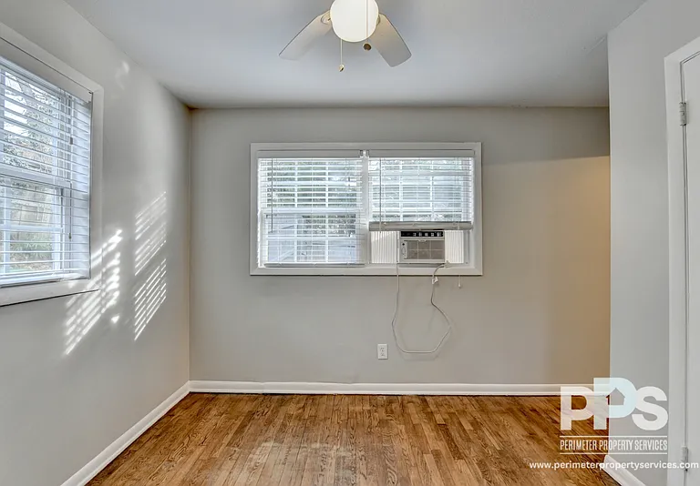 81 E Wesley Rd NE #7 — Photo 13