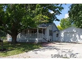 322 W Zupan St photo 1
