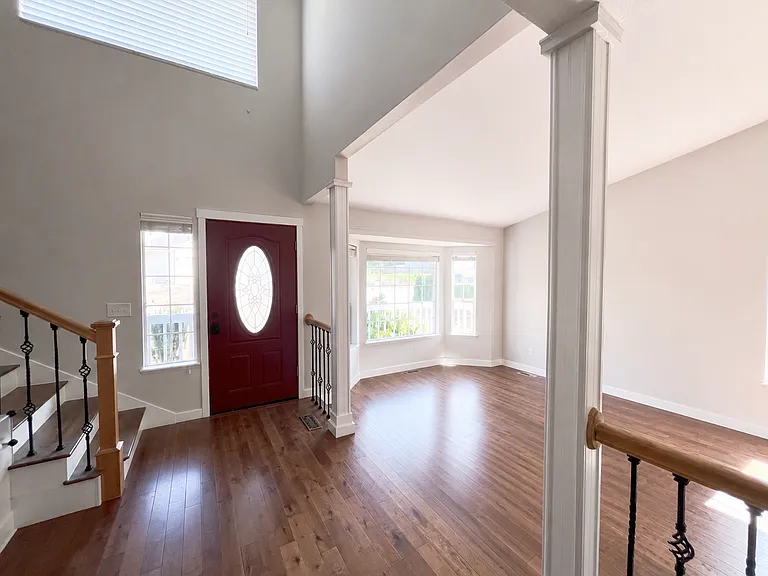 605 213th St SW — Photo 4
