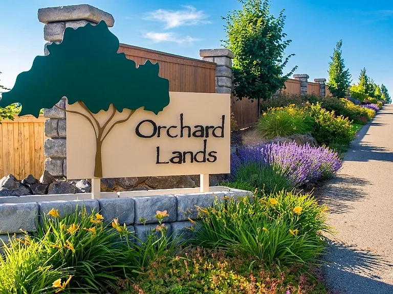 Orchard Land Duplexes — Photo 39