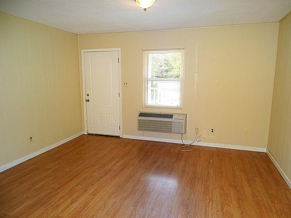 5th image of 867 N Gallaher View Rd APT 205