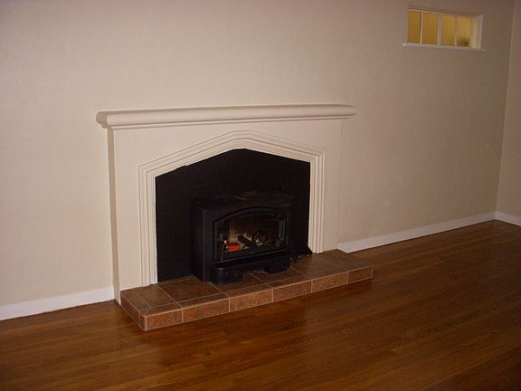 2nd image of 235 Alameda Ave