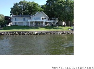 423 Tara Vista Rd, Sunrise Beach, MO 65079