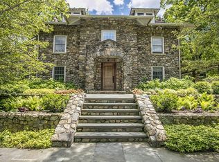 325 Hardscrabble Rd, Briarcliff Manor, NY 10510