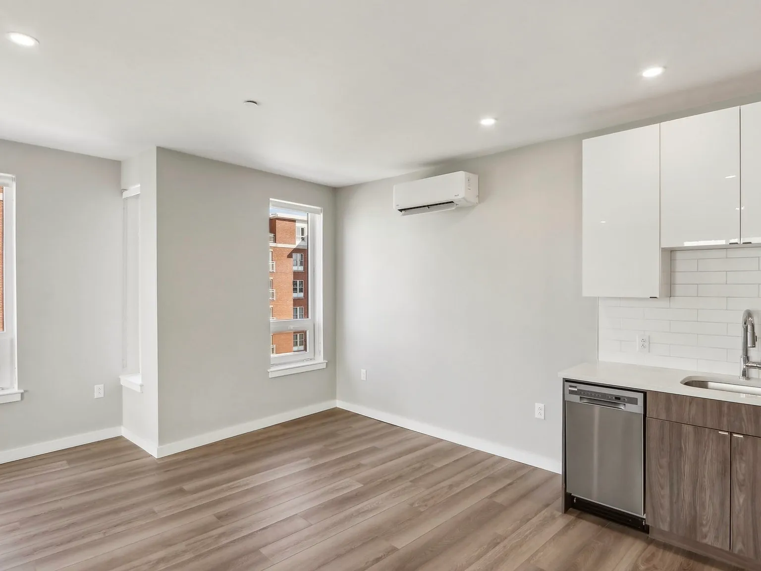 1 bed, 625 sqft, $2,700 — Photo 3