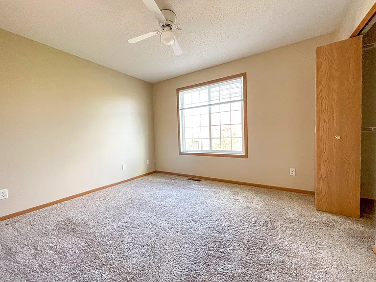15513 Foghorn Ln — Photo 12