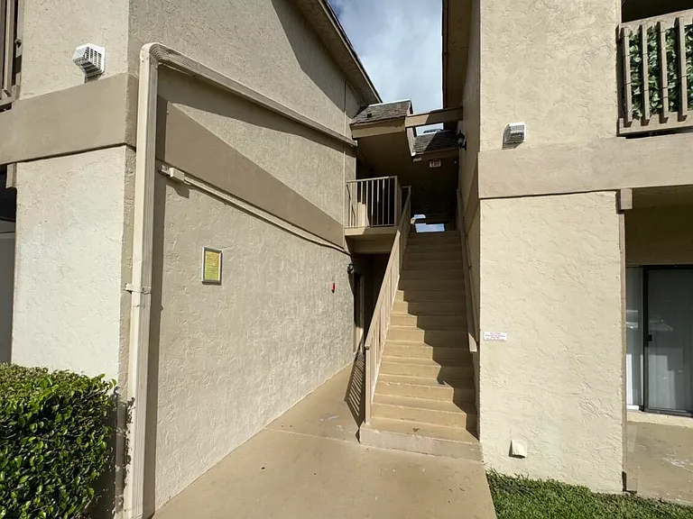 1790 Abbey Rd #202 — Photo 41