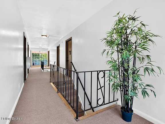 5th image of 2739 Brownsboro Rd