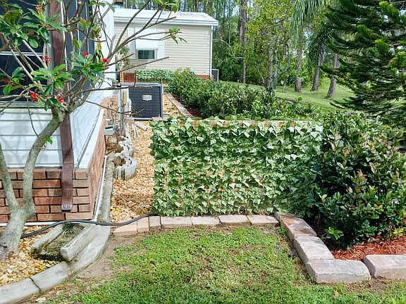 5th image of 19536 Charleston Cir