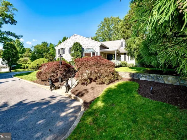 405 Boxwood Rd, Bryn Mawr, PA 19010