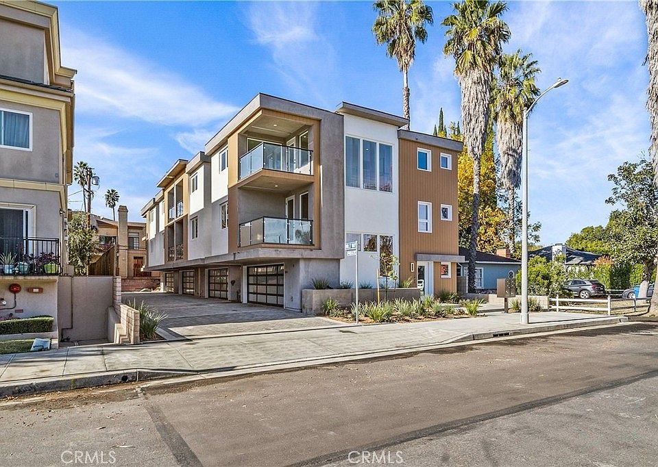 1st image of 11815 W Holly Way