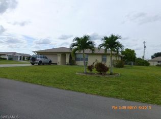 1301 SE 37th Ln, Cape Coral, FL 33904