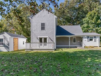 37 Henri St, Somerset, MA, 02726