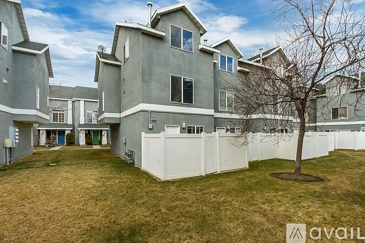 475 N Redwood Rd #80 — Photo 18