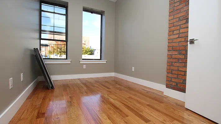 Rented by Nooklyn NYC LLC | media 29