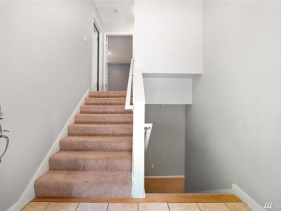 4th image of 13518 112th Ave NW