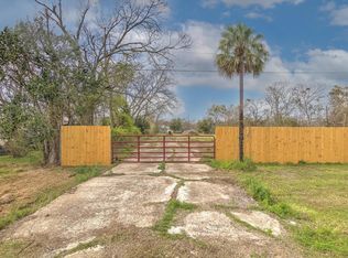 301 Oakland St, Baytown, TX 77520