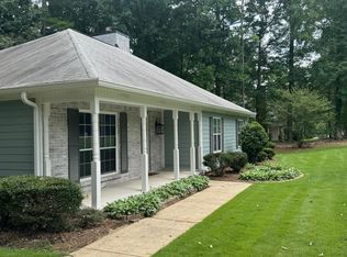 1401 Yarborough Dr, Peachtree City, GA 30269