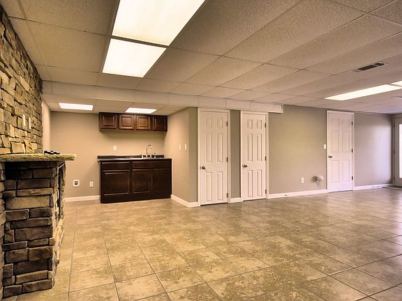 5th image of 507 Wilcox St