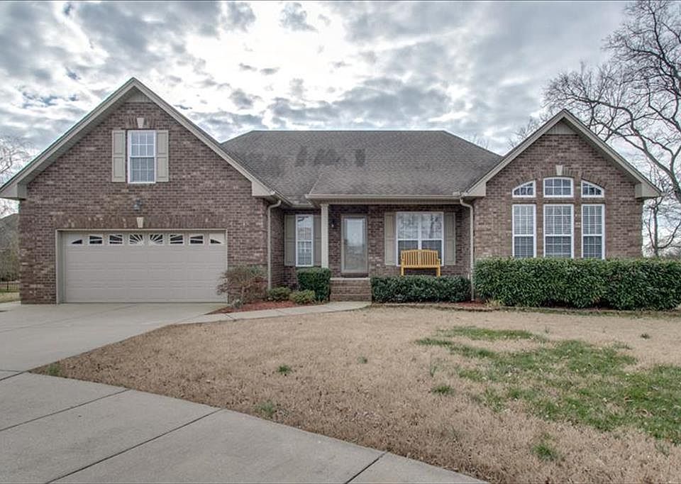 1st image of 238 Walbrook Dr