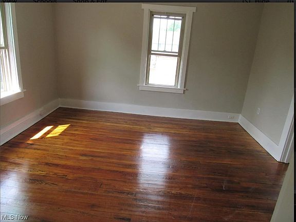 4th image of 1235 Wilbur Ave