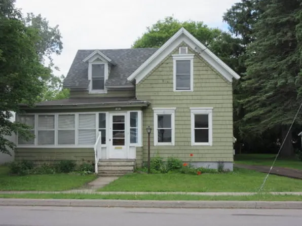 60 Miner St, Canton, NY 13617