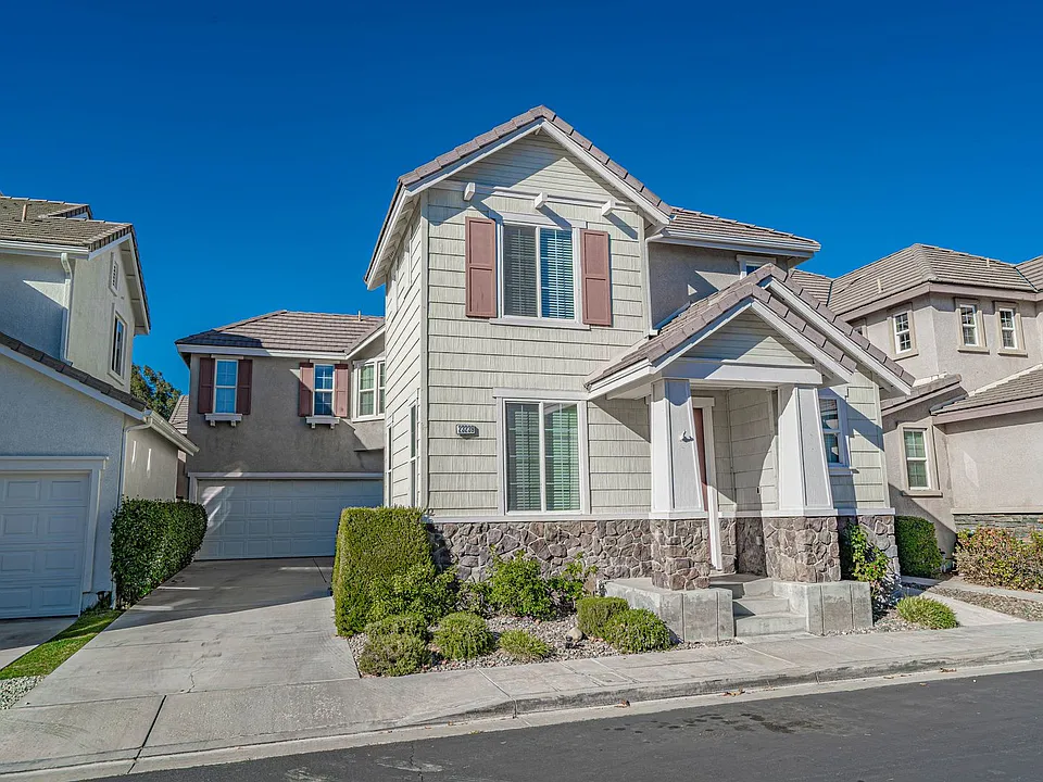 23239 Barnacle Ln