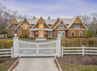 32 Fair Hills Ln, Bridgehampton, NY 11932