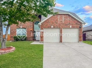 9501 Links Fairway Dr, Rowlett, TX