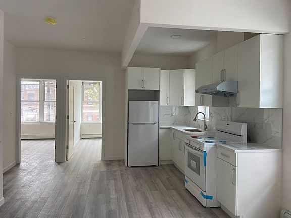 2nd image of 7118 10th Ave #2F