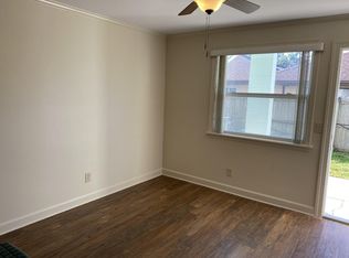 66 Coral St #B, Atlantic Beach, FL 32233