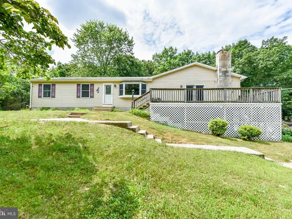 40 Cloud Ln, North East, MD 21901