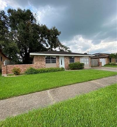 2nd image of 2736 Dove Ave