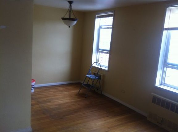 2nd image of 735 Avenue W APT 2H