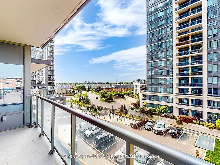 20 Gatineau Dr #402 — Photo 27