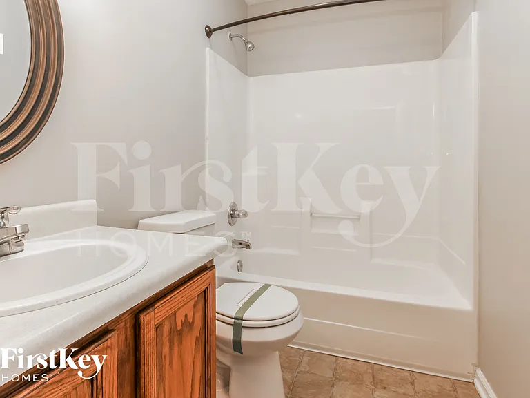 4700 Cork Ct — Photo 15