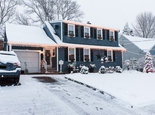 8 Samoset Rd, Cranford, NJ 07016