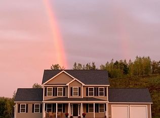 96 Wright Dr, New Boston, NH 03070