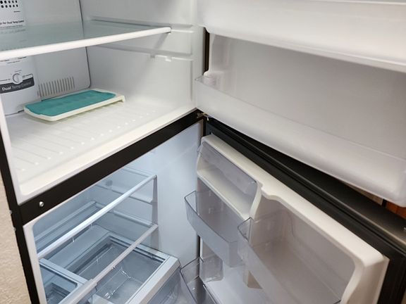 3rd image of 320 Liliuokalani Ave APT 2105