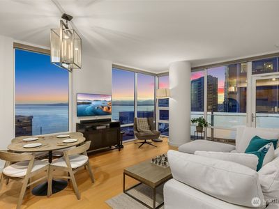 121 Stewart Street #1507, Seattle, WA, 98101
